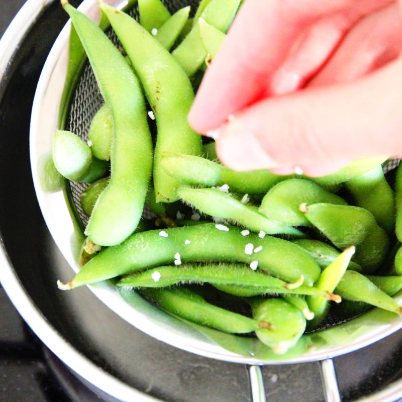 Edamame mit Hagelsalz