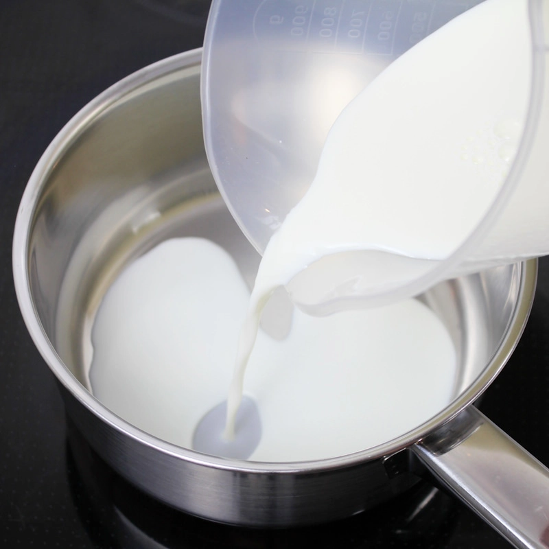 Matcha Pudding Schritt 3 Milch abmessen